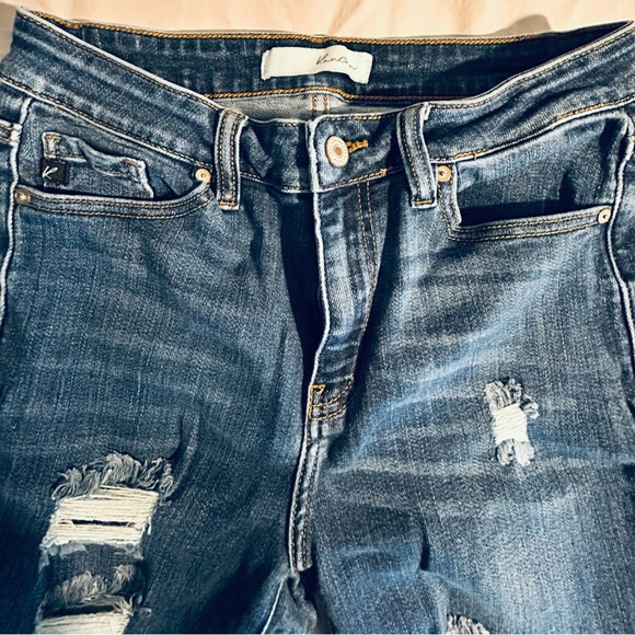 KanCan Distressed Blue Jeans size 28 - Picture 5 of 10